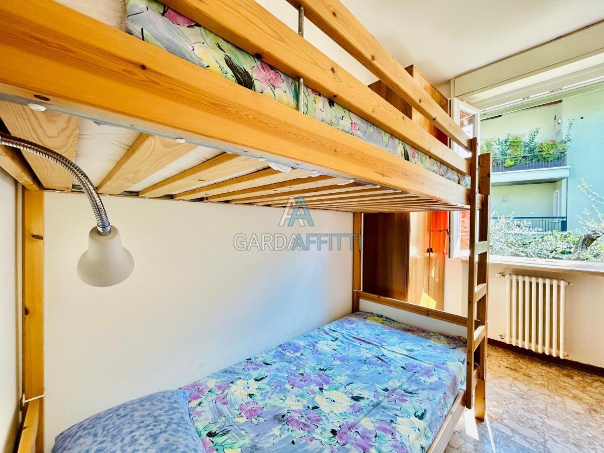 Ares Apartment - Vicino Al Lago Di Garda E Alla Stazione Treno Desenzano del Garda Exterior foto